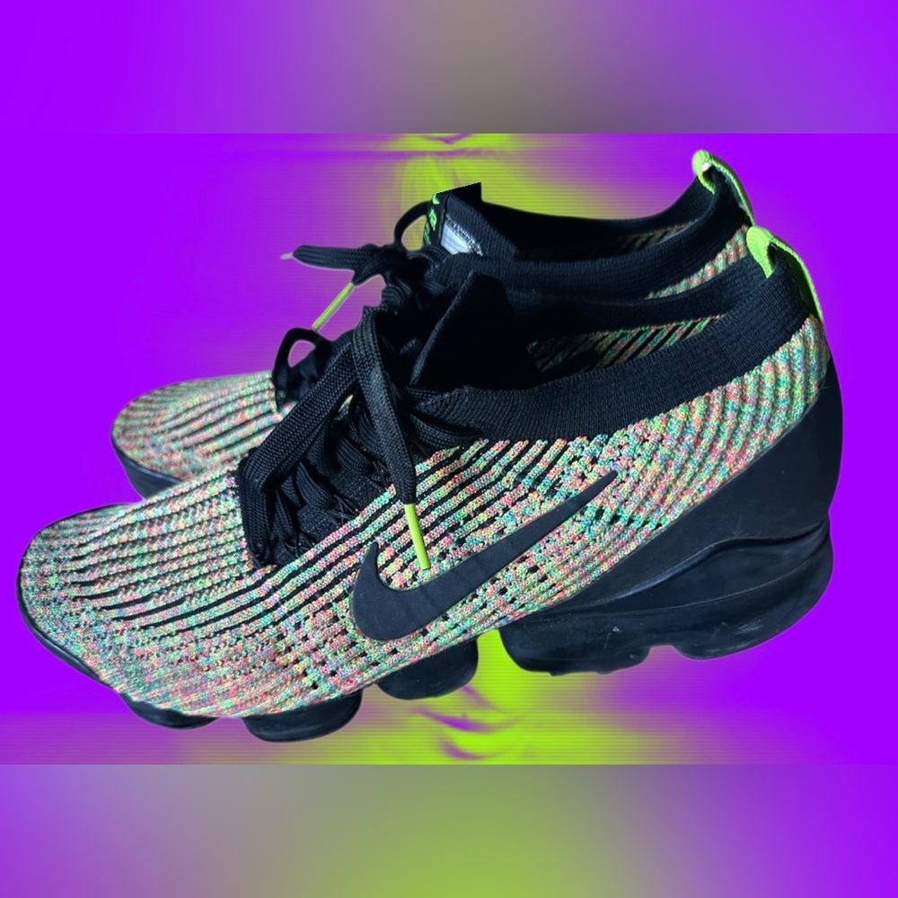 Nike Air Vapormax Flyknit 3 in “Multi-color”
Women’s Size 12